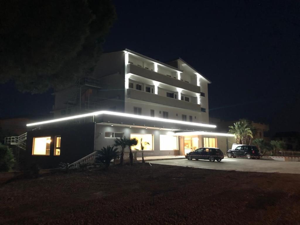 Calabria Mia Resort 阿曼泰阿 外观 照片
