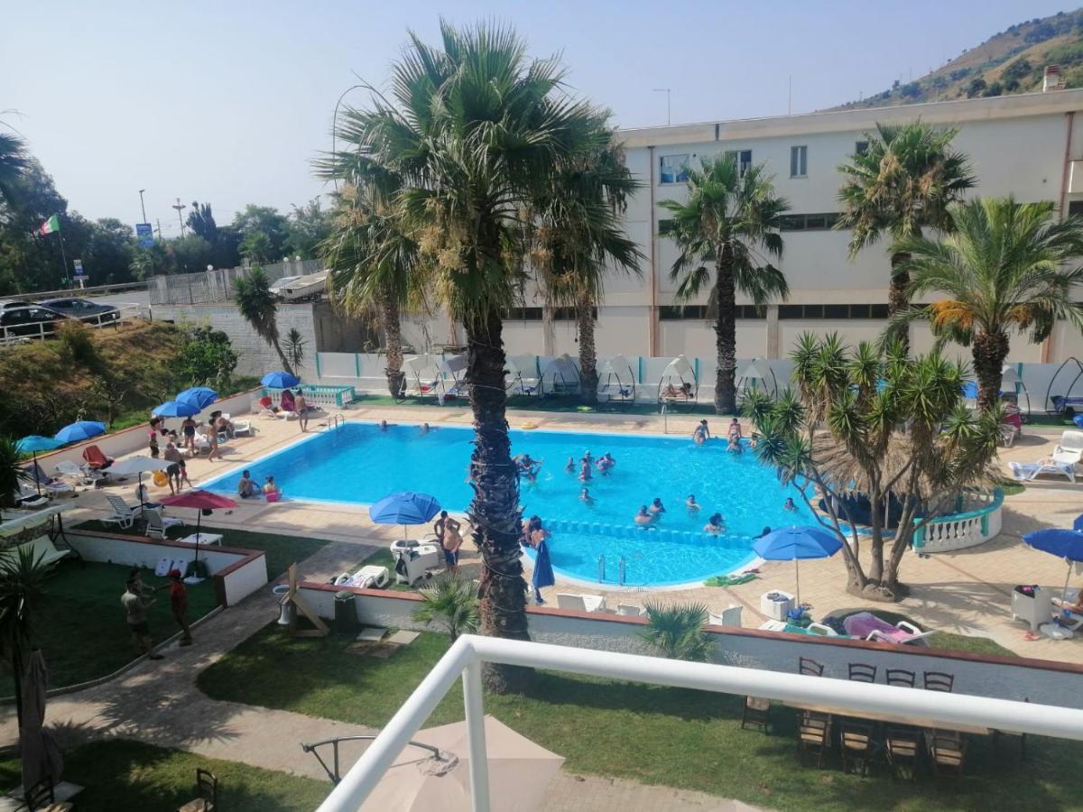 Calabria Mia Resort 阿曼泰阿 外观 照片